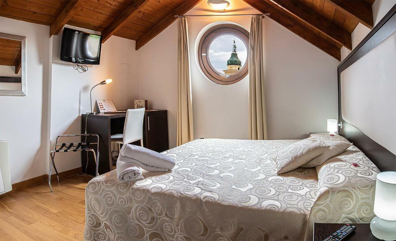 Bed and Breakfast Antico Borgo К'єті Екстер'єр фото